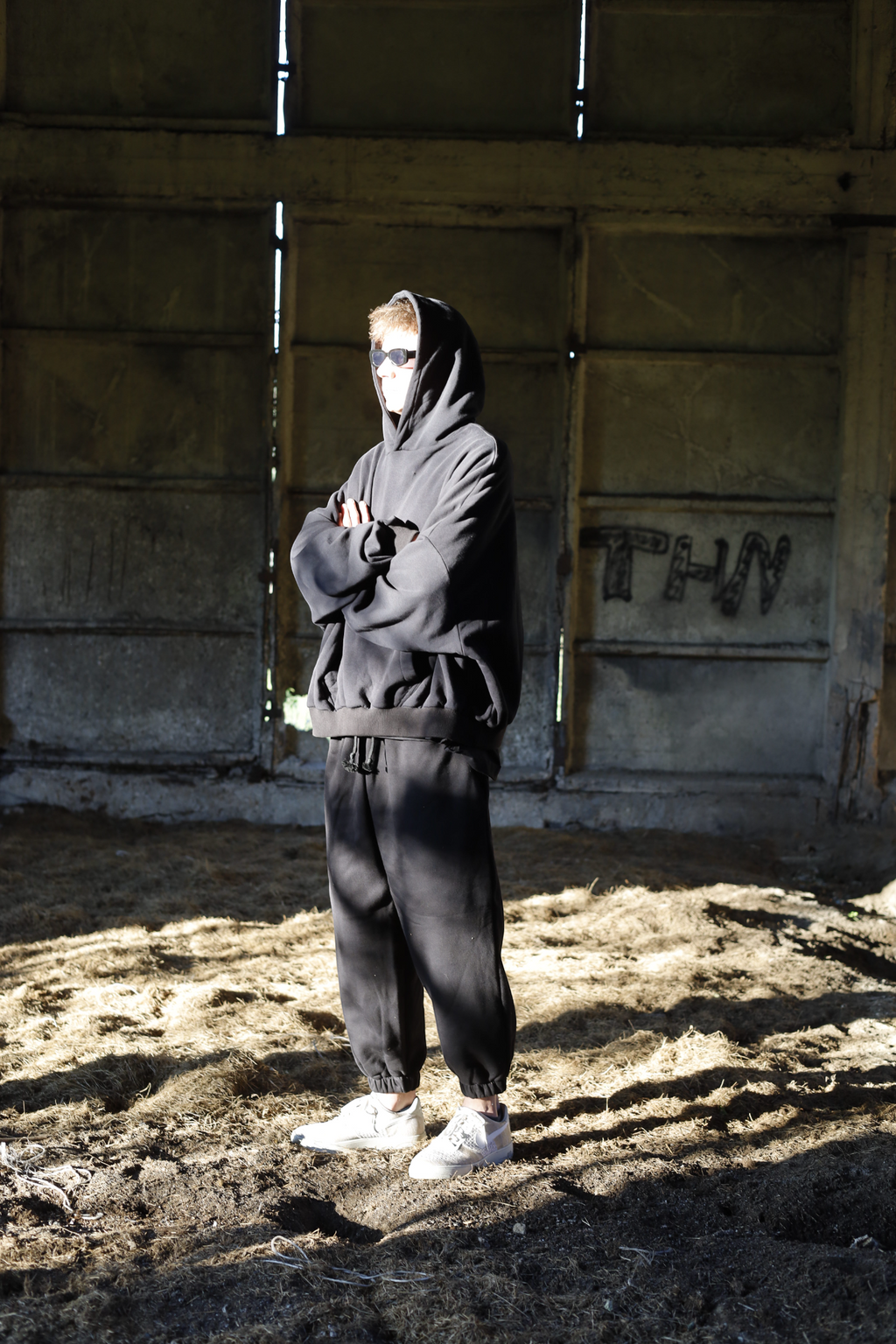 Czarna Bluza SADHUMAN – Dark Hoodie